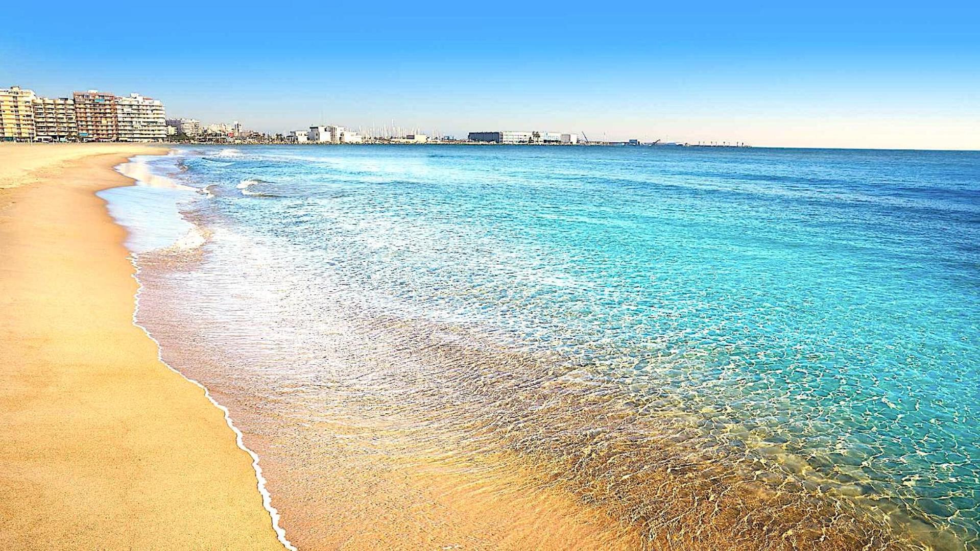 Atico Con Jacuzzi Privado , 1 Min Walk De Playa Levante سانتا بولا المظهر الخارجي الصورة